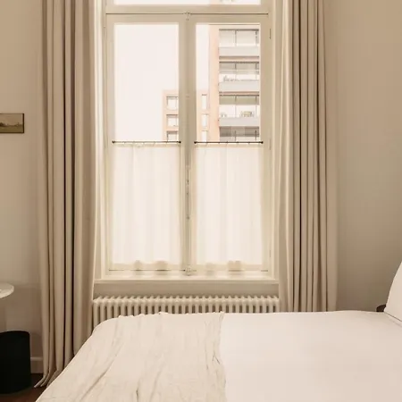 August Hotel